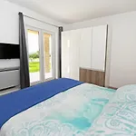 Belvedere Apartamento Sveti Lovreč Pazenatički