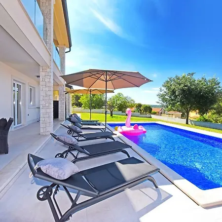 Appartement Belvedere Sveti Lovreč Pazenatički