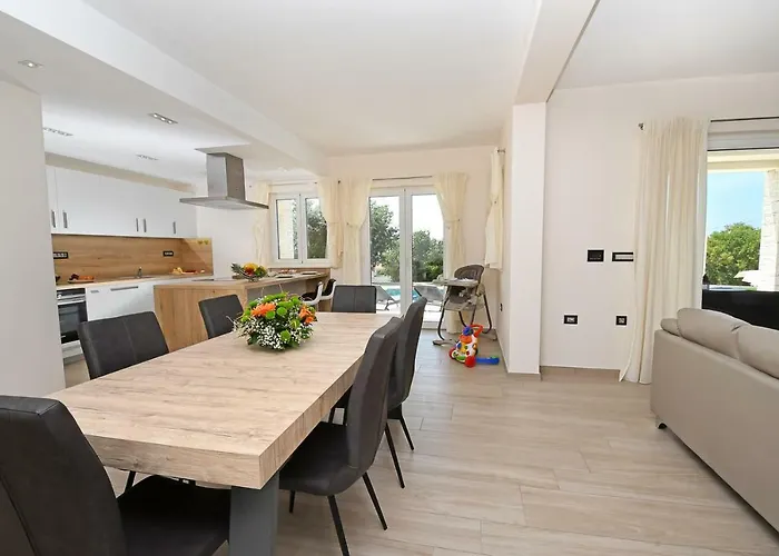 Belvedere * Sveti Lovreč Pazenatički